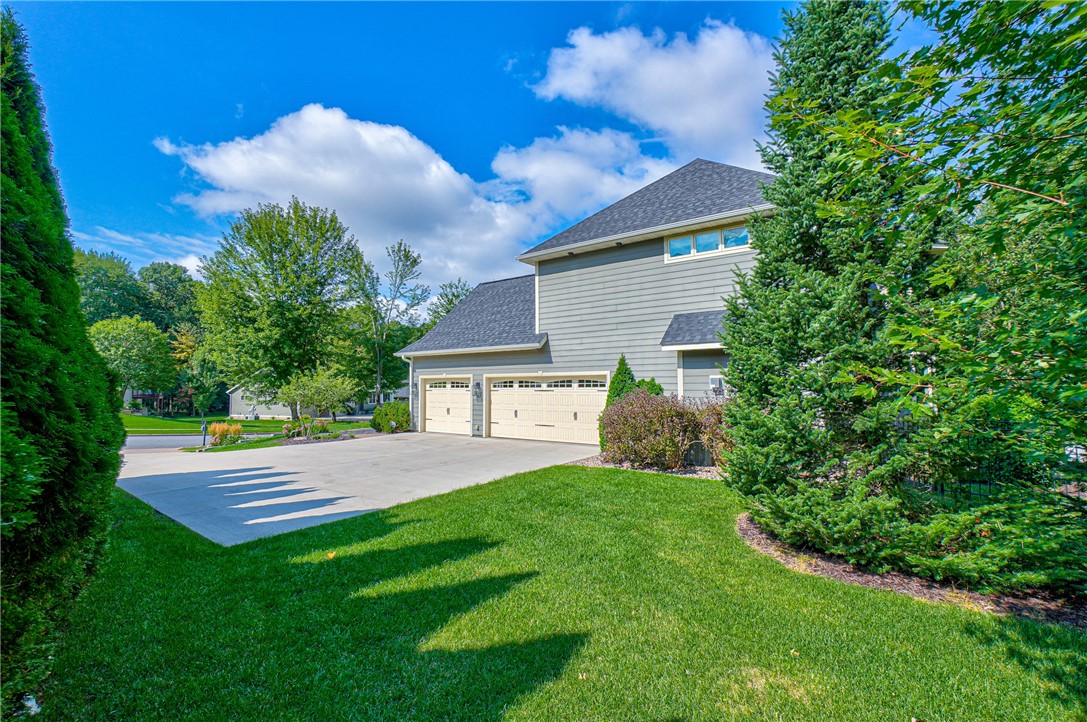 3328-Anric-Eau-Claire-WI-54701-8