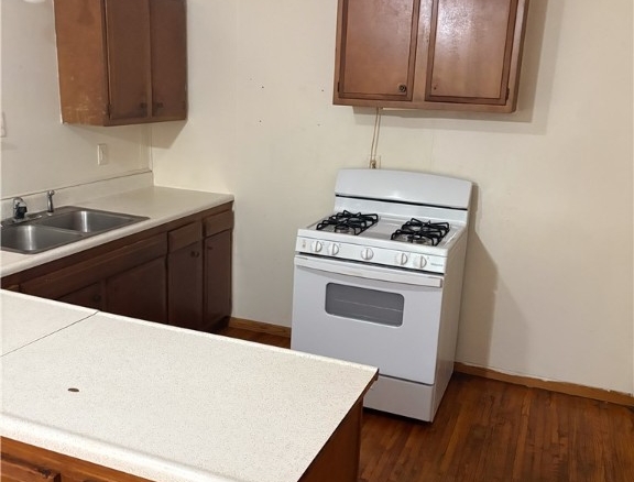 Residentialhouse for sale picture with an address of  3504 State Road 70  in Hertel and a list price of 115000