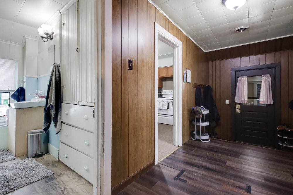 36180-Main-Whitehall-WI-54773-4