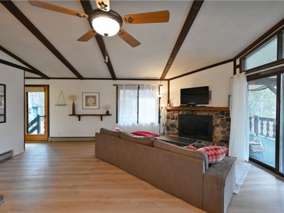 Residentialhouse for sale picture with an address of  3715 Deer Lodge Drive in Danbury and a list price of 275000