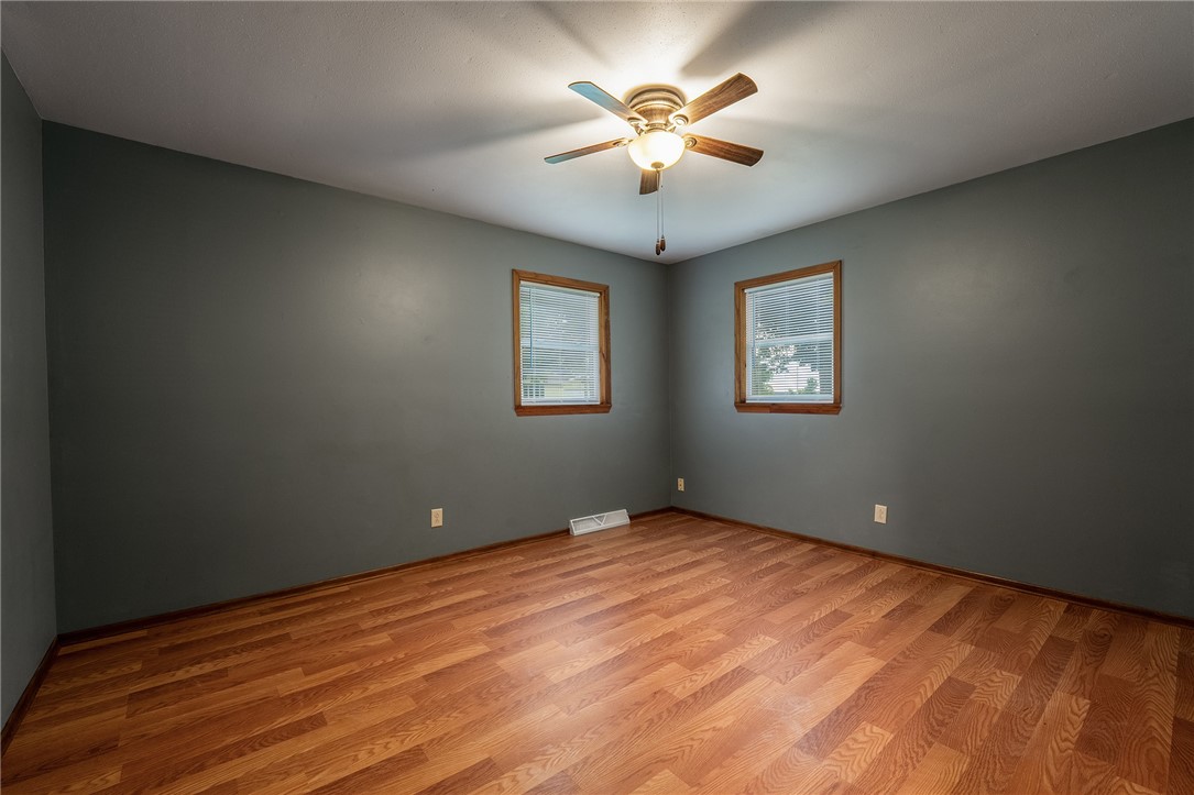 417-Mckenzie-Stanley-WI-54768-7