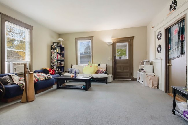 424-6th-Eau-Claire-WI-54703-4