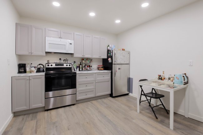 424-6th-Eau-Claire-WI-54703-7