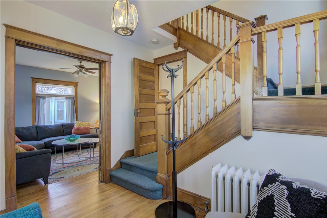 425-Broadway-Eau-Claire-WI-54703-2