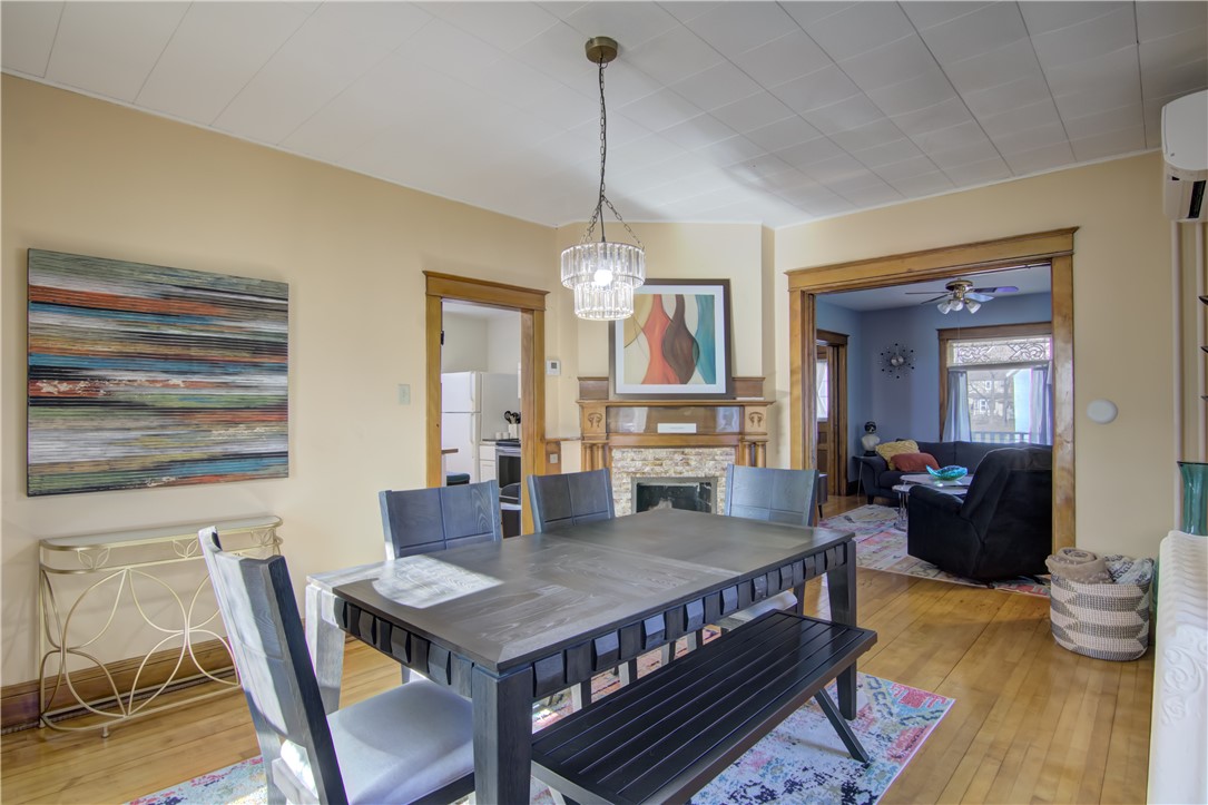 425-Broadway-Eau-Claire-WI-54703-4