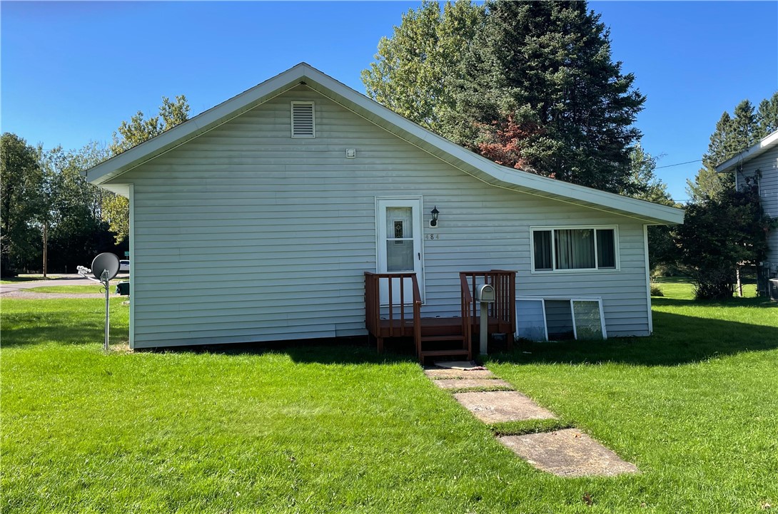 484-8th-Park-Falls-WI-54552-7