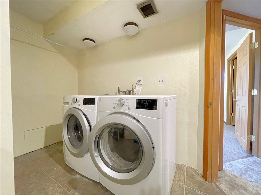 4927-Jeffers-Eau-Claire-WI-54703-7