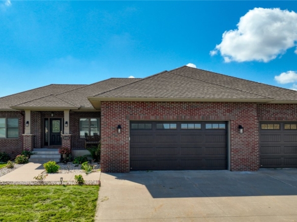 Residentialhouse for sale picture with an address of  51025 Ridge View Road in Osseo and a list price of 624900