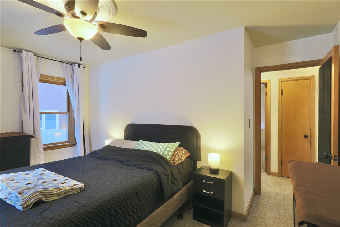 520-Fountain-Eau-Claire-WI-54703-5