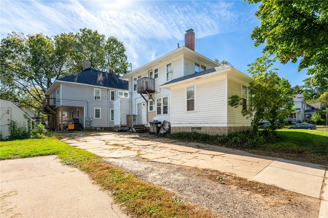 521-2nd-Eau-Claire-WI-54703-1