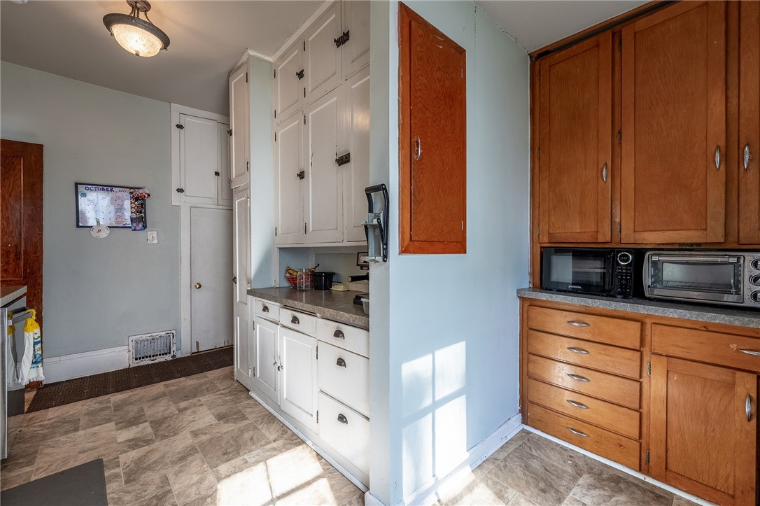 521-2nd-Eau-Claire-WI-54703-5