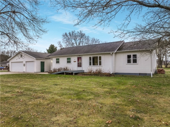 Residentialhouse for sale picture with an address of  5217 Hamilton Avenue in Eau Claire and a list price of 334900