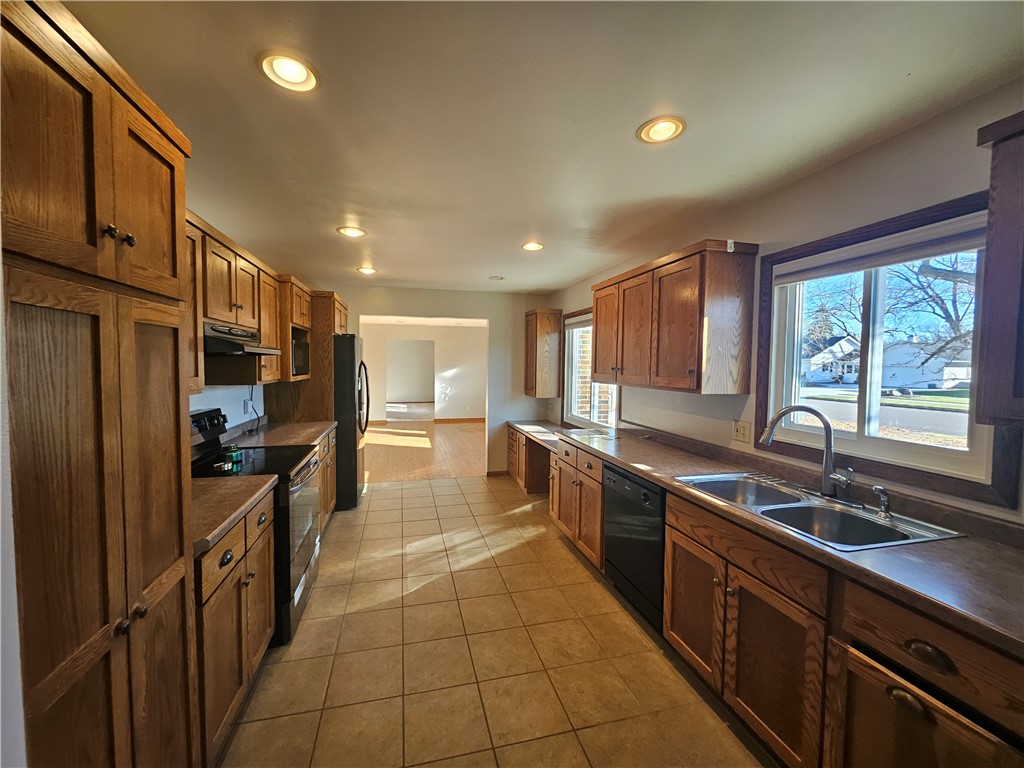 532-Macomber-Chippewa-Falls-WI-54729-3