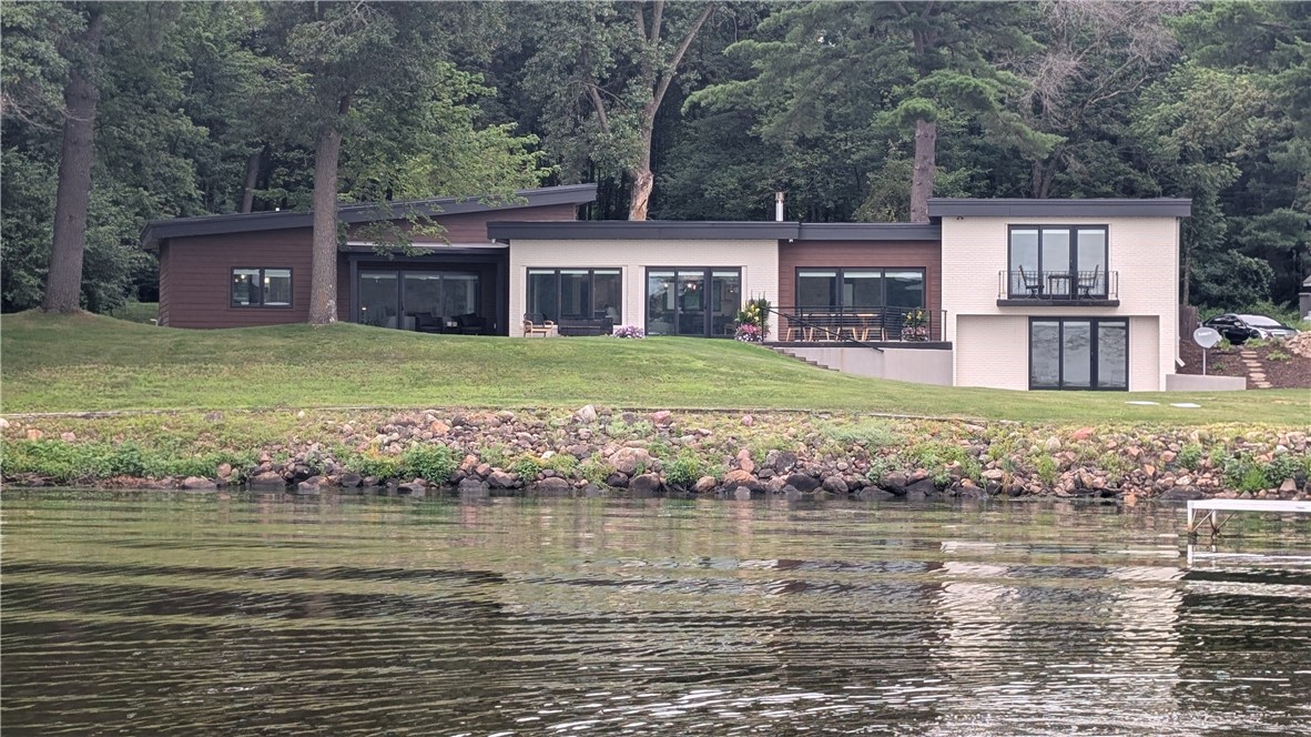 5839 North Shore Drive Eau Claire WI 54703
