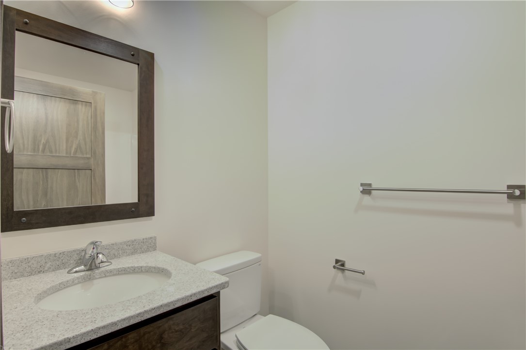 599-Hagman-Eau-Claire-WI-54703-5