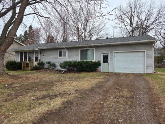 600 E 9th Street S, Ladysmith, WI