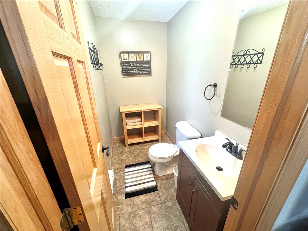 602-4th-Colby-WI-54421-4