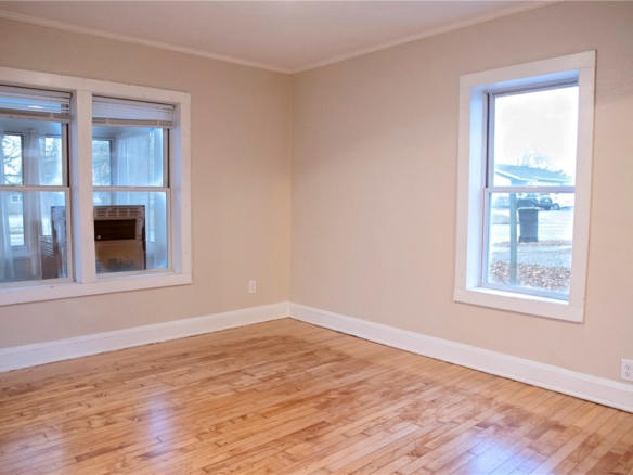 Residentialhouse for sale picture with an address of  610 Truax Boulevard in Eau Claire and a list price of 239900