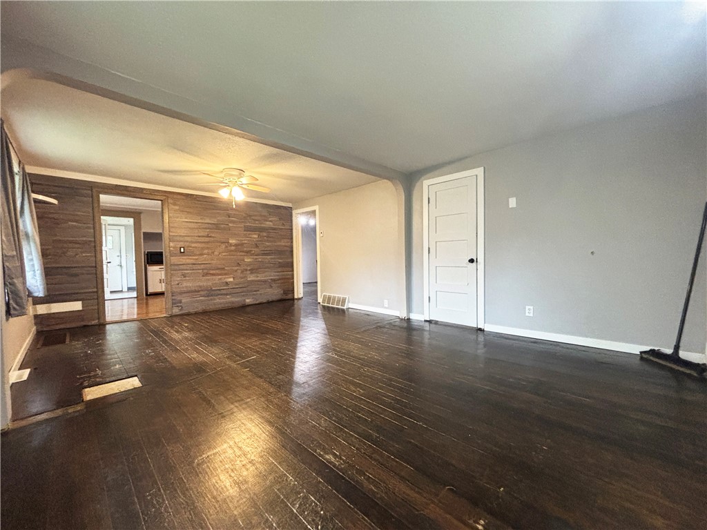 612-Marshall-Rice-Lake-WI-54868-3