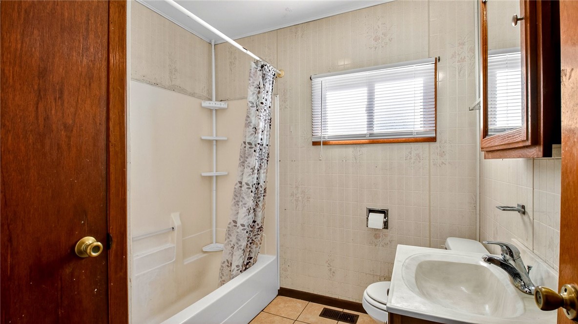 624-Lake-Avenue-Ladysmith-WI-54848-3