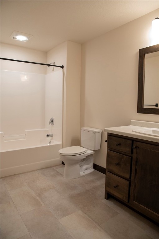 6376-Wilder-Eau-Claire-WI-54703-5