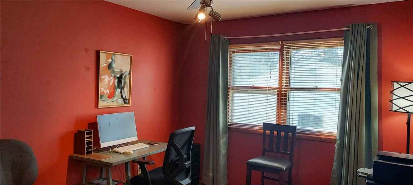 642-6th-Owen-WI-54460-4