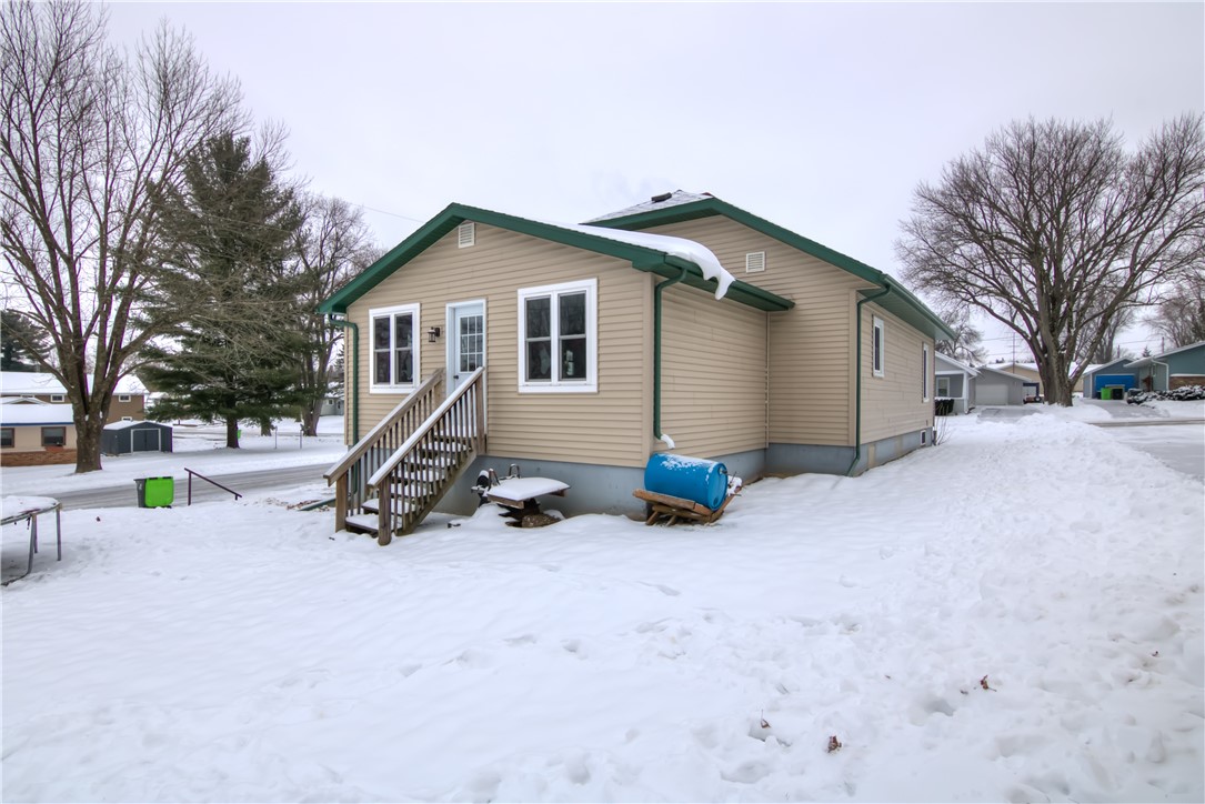 701-4th-Neillsville-WI-54456-6