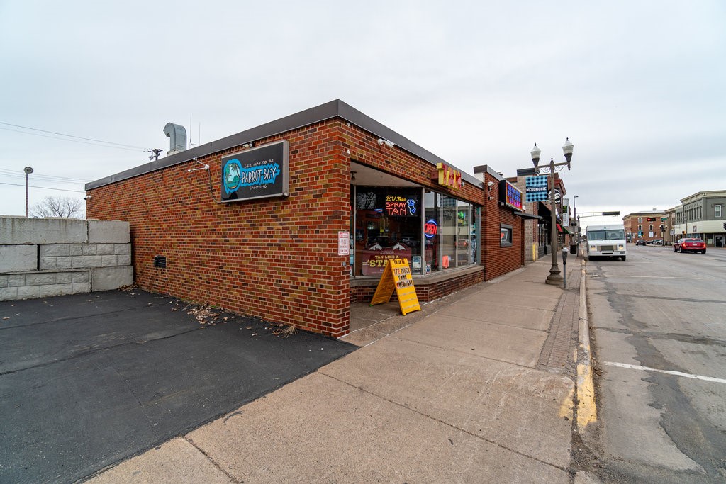 719 S Broadway Street Menomonie WI 54751 — photo 28