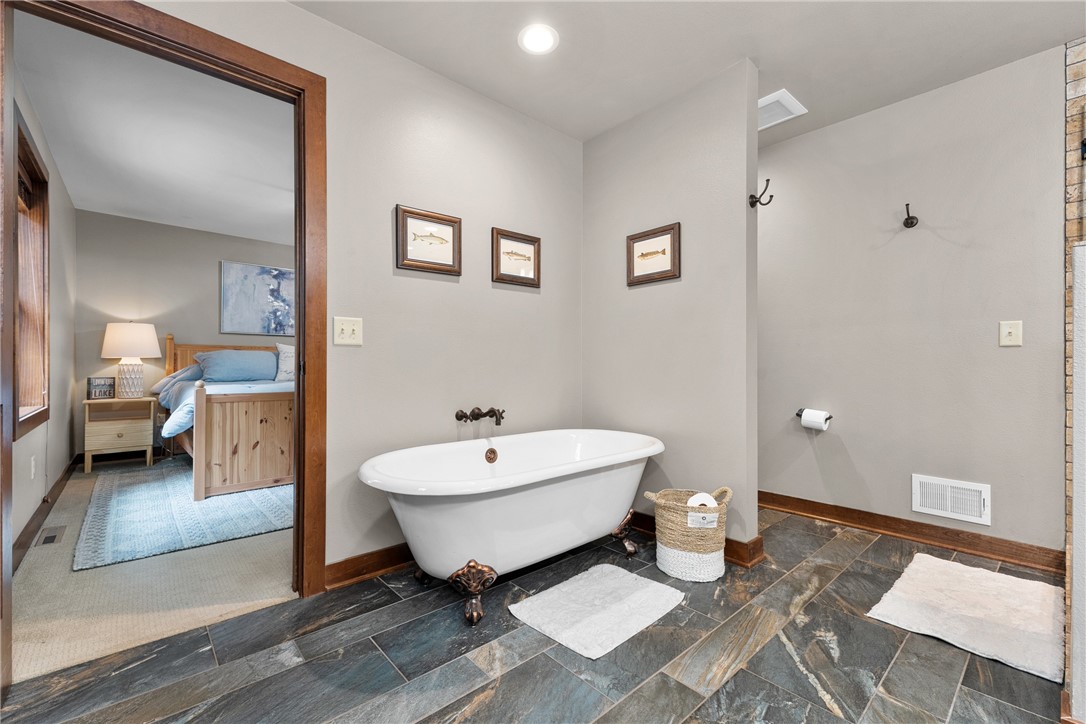 7745-178th-Chippewa-Falls-WI-54729-2