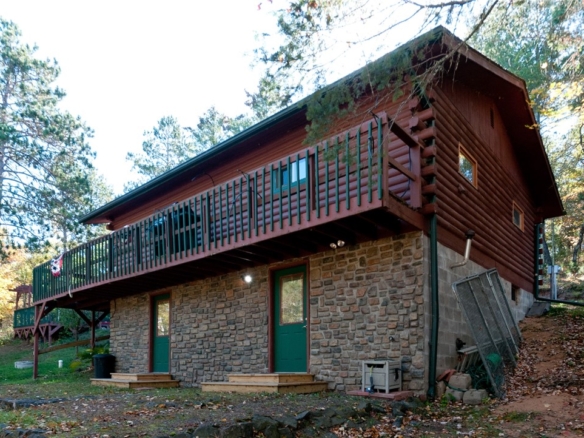 Residentialhouse for sale picture with an address of  8002 County Road Y  in Gordon and a list price of 229000