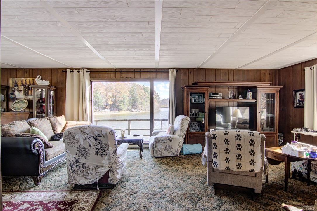 8264-Ochu-Hayward-WI-54843-1