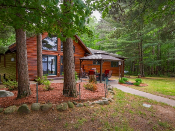 Residentialhouse for sale picture with an address of  8457 County Road K  in Hayward and a list price of 2195000