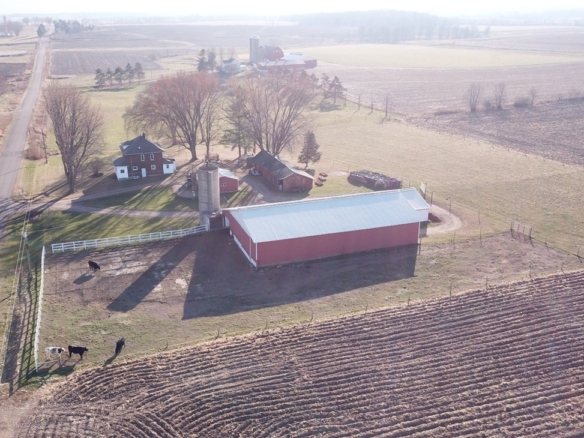 Residentialhouse for sale picture with an address of  8532 300th Street in Boyd and a list price of 375000