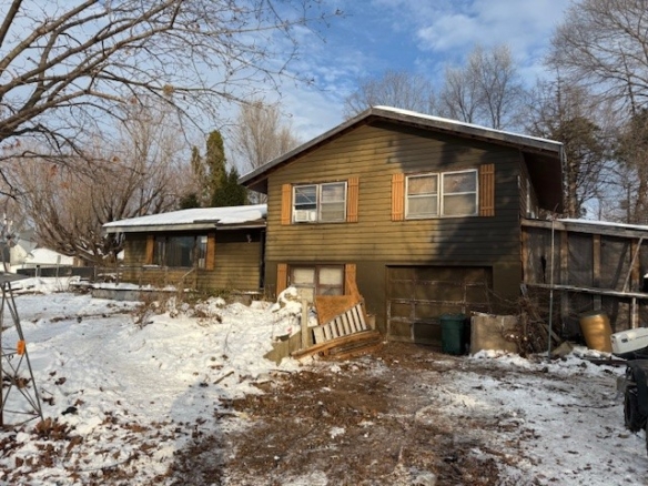 Residentialhouse for sale picture with an address of  88 9th Street in Buffalo City and a list price of 79900