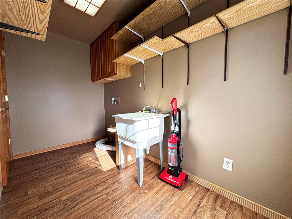 912-Lee-Rice-Lake-WI-54868-4