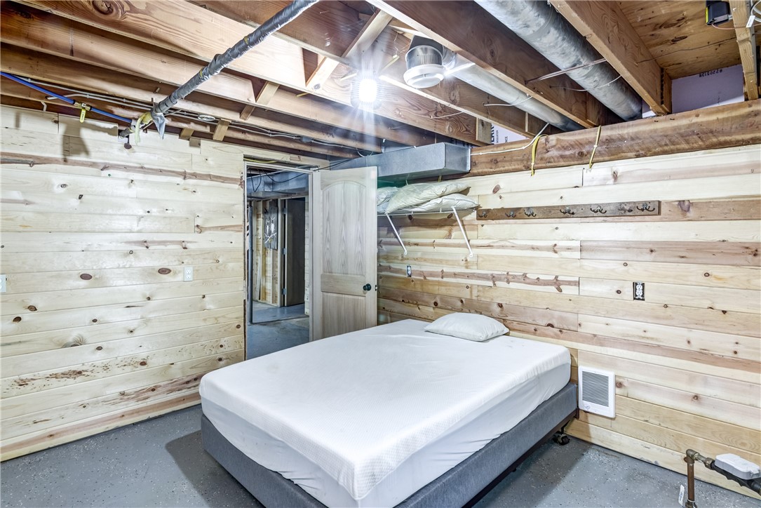 957-Emery-Stanley-WI-54768-3