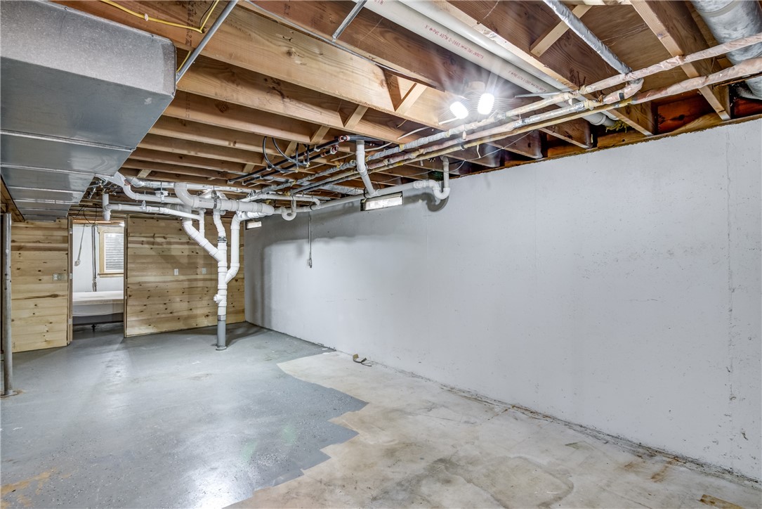 957-Emery-Stanley-WI-54768-4