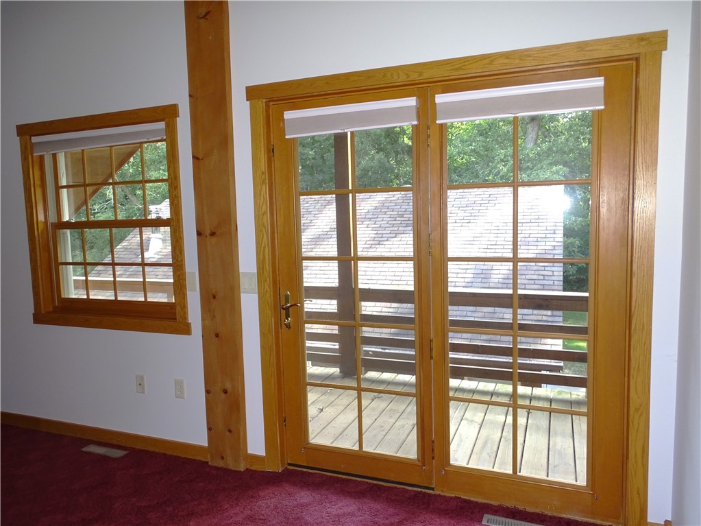 E8403-State-Road-85-Mondovi-WI-54755-4