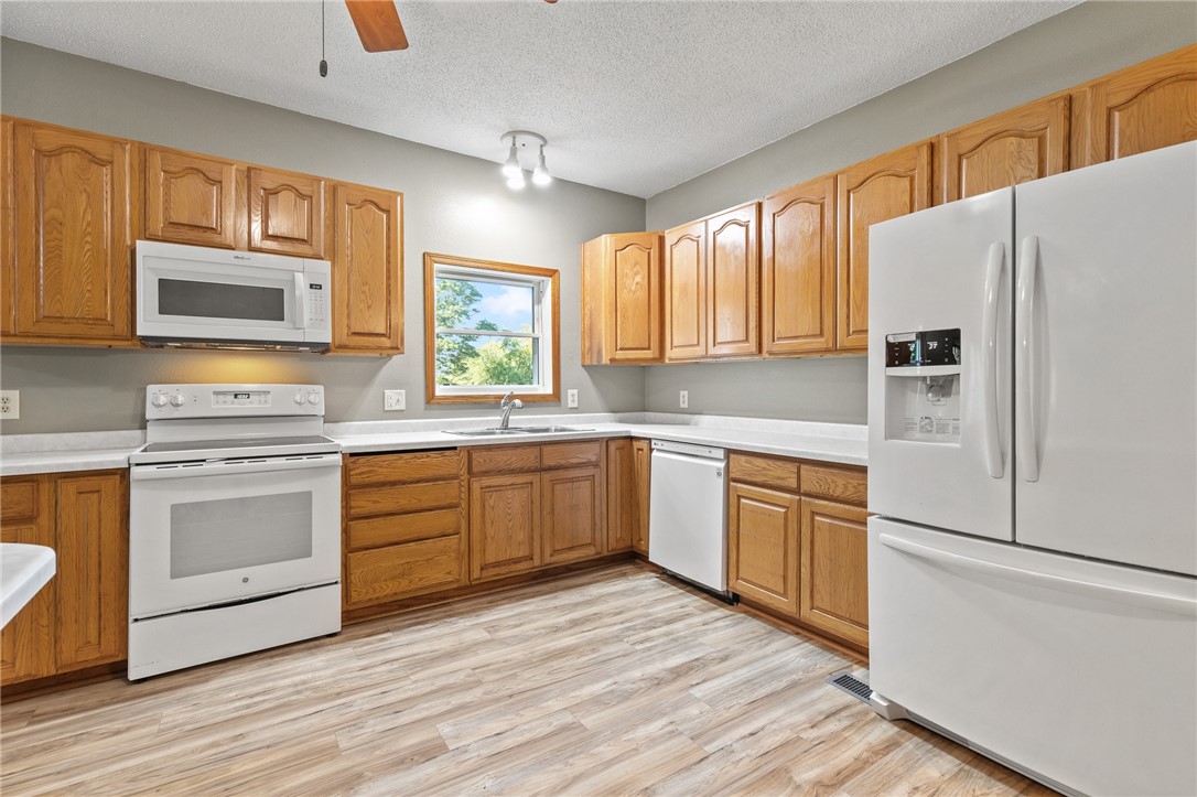 N10270-County-Road-M-Colfax-WI-54730-1