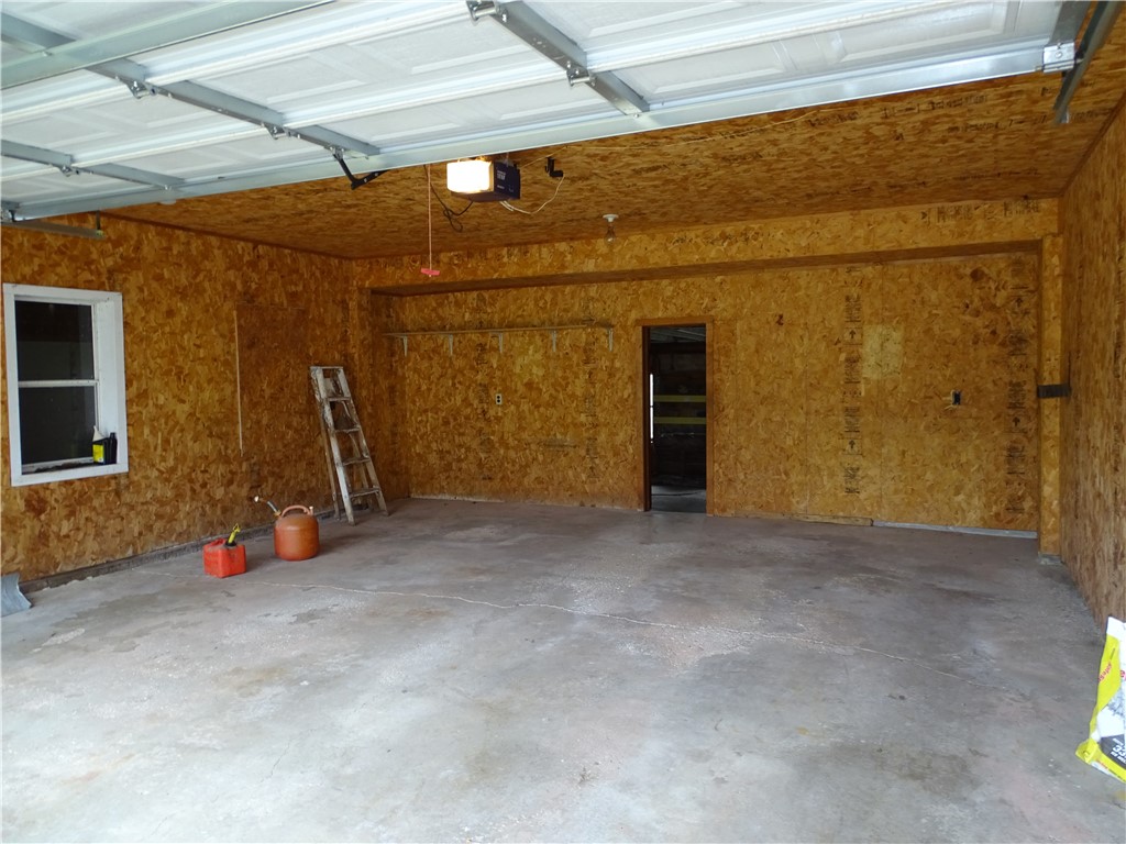 N409-County-Road-D-Eau-Galle-WI-54737-9