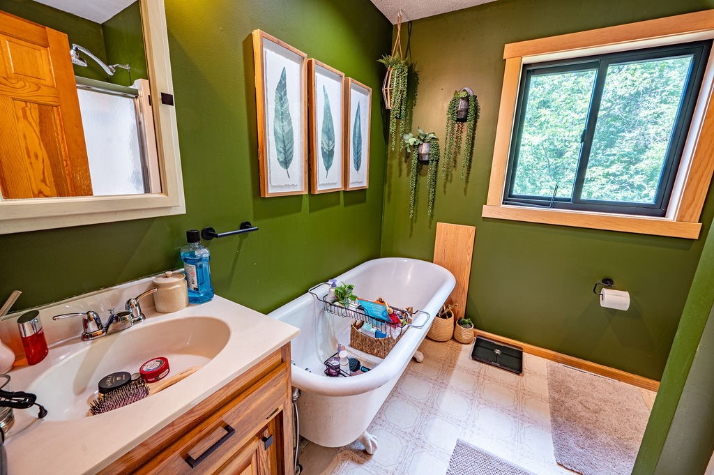 N4848-1110th-Prescott-WI-54021-3