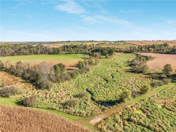 Residentialhouse for sale picture with an address of  S10655 County Road D  in Eau Claire and a list price of 899900