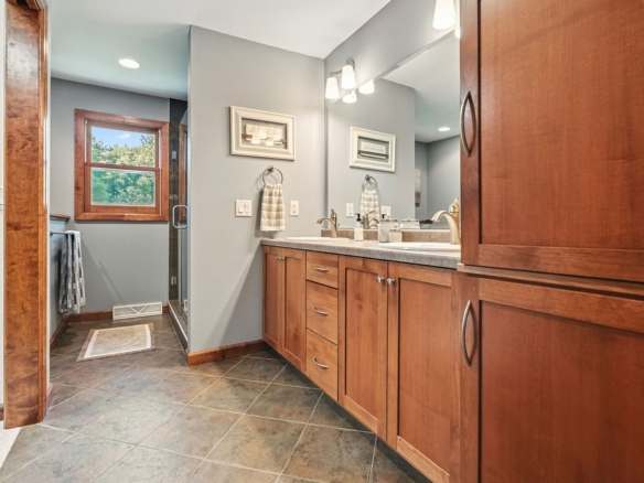 Residentialhouse for sale picture with an address of  S2111 Pine Road in Fall Creek and a list price of 749000