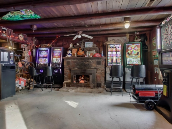 Residentialhouse for sale picture with an address of  W2551 & W2549 Rockford Road in Sarona and a list price of 359900