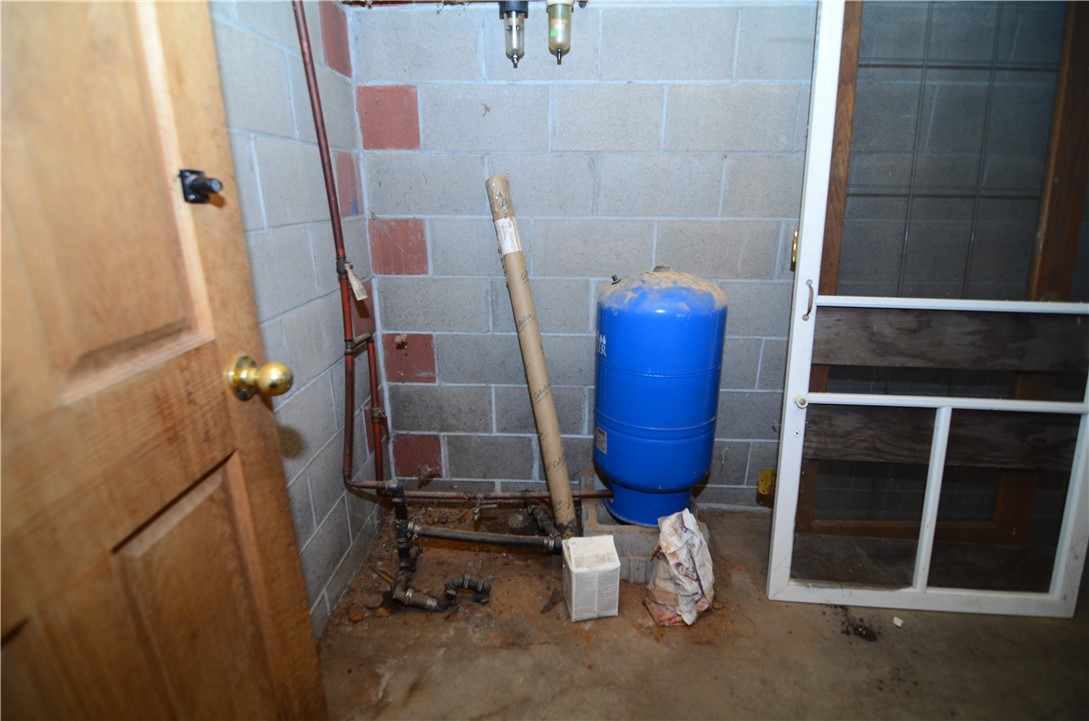 W2585-County-Road-R-Durand-WI-54736-4