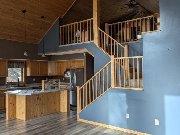 Residentialhouse for sale picture with an address of  W6825 Lakewood Boulevard in Ladysmith and a list price of 549995