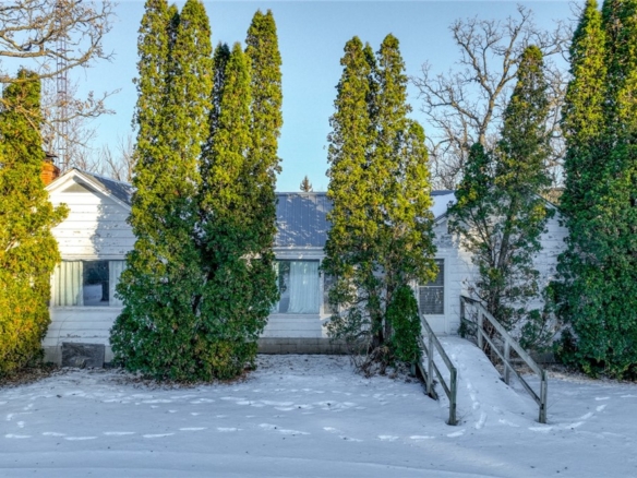 Residentialhouse for sale picture with an address of  W7194 Nelson Road  in Mondovi and a list price of 449900