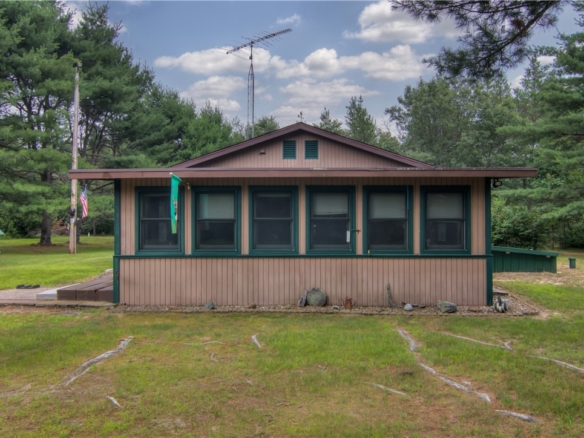Residentialhouse for sale picture with an address of  W8659 County Road O  in Black River Falls and a list price of 429900