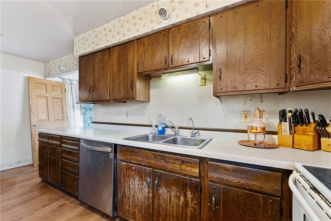 W9902-Flohr-Ladysmith-WI-54848-1