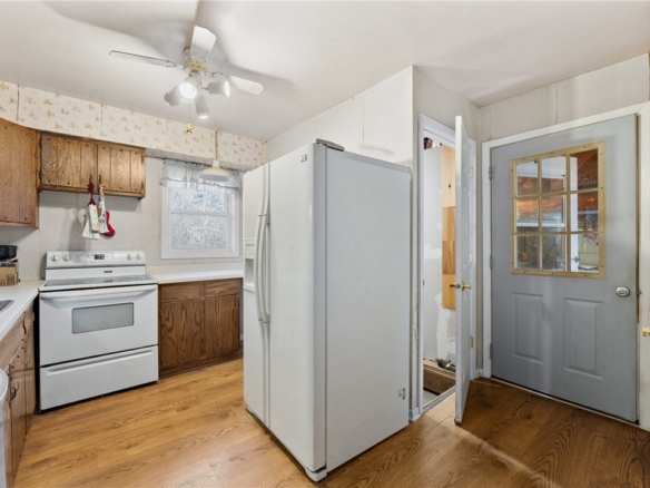 Residentialhouse for sale picture with an address of  W9902 Flohr Road in Ladysmith and a list price of 205900